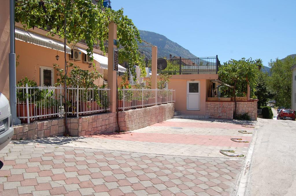 Apartments Peranovic 2 Kotor Exterior photo